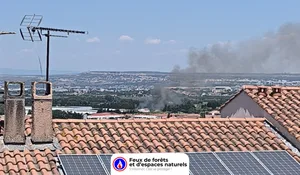 Incendie à Châteauneuf-les-Martigues (13) : les pompiers interviennent