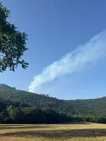 Incendie à Nant (12) : le feu toujours actif malgré une mobilisation massive des secours