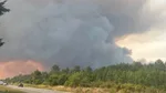 Plusieurs incendies majeurs ravagent la France, des milliers d'évacuations en cours