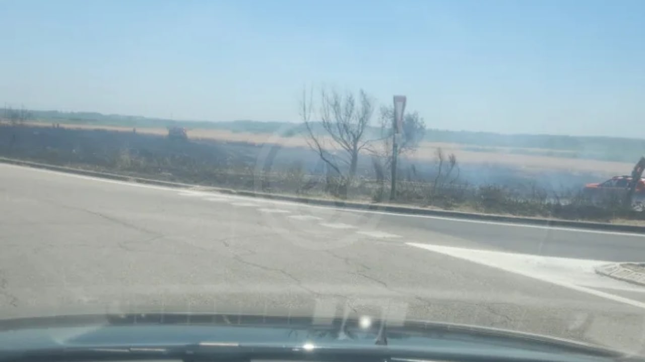 Incendie à Arles - Bouches-du-Rhône - 18 juin 2026 - Feux de forêts et d'espaces naturels