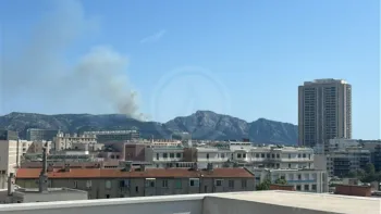 Incendie à Marseille - Bouches-du-Rhône - 20 juin 2026 - Feux de forêts et d'espaces naturels
