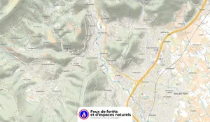 Incendie à Solliès-Pont (83) : les pompiers interviennent