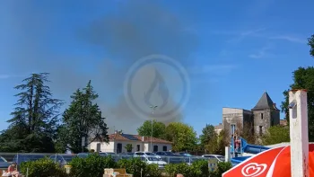 Incendie à Montlieu-la-Garde - Charente-Maritime - 22 juillet 2026 - Feux de forêts et d'espaces naturels